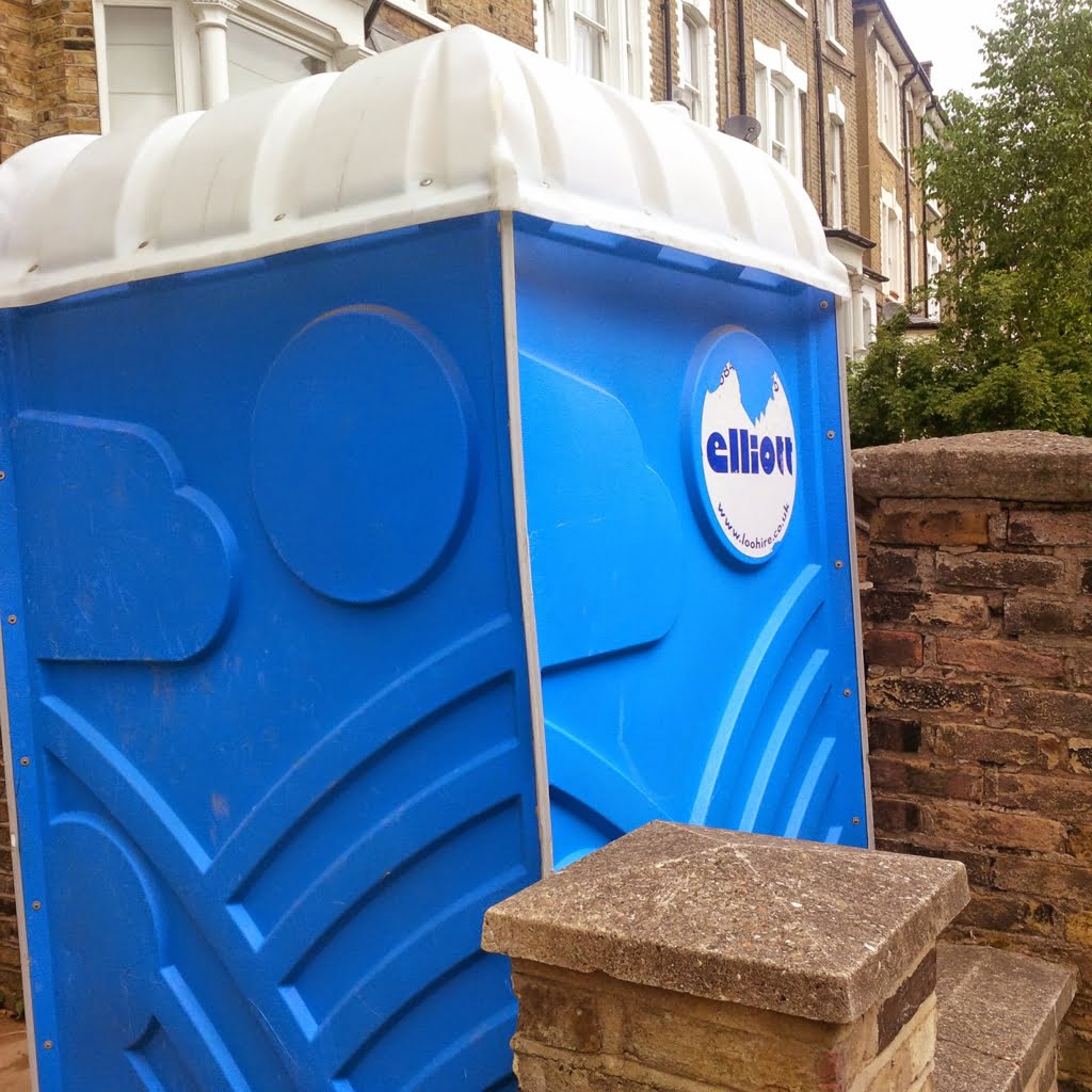 Portaloo01a