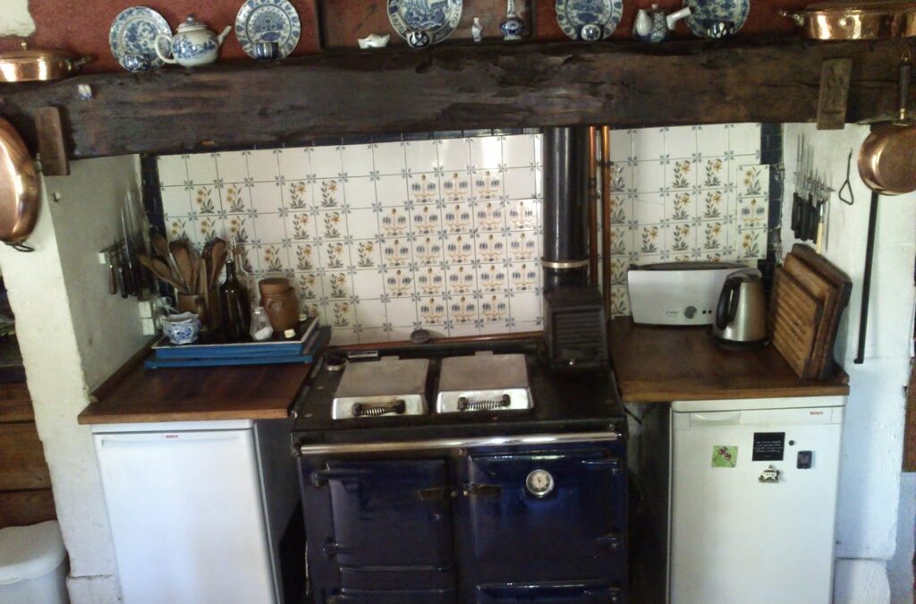 Old Woman defies Weather Gods